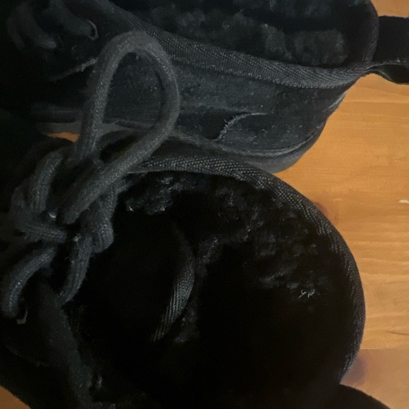 UGG NEUMEL WOMEN ANKLE BOOTS SUEDE BLACK US 4 - Picture 7 of 9